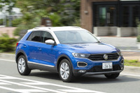 【VW T-Roc 新型試乗】国産コンパクトSUVの弱点を突いている…渡辺陽一郎 画像