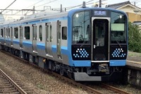 相模線用の新型車両は11月18日にデビュー…4両編成、オールロングシートのE131系500番代 画像