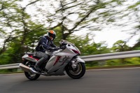 【スズキ 新型「Hayabusa」徹底試乗インプレッション】真の“究極”を求め大人のスポーツバイクへと華麗に進化 画像