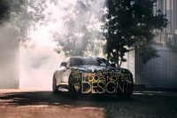 ロールスロイス初の量産EV『スペクター』、姿を現す…2030年までにブランドは全電動化 画像