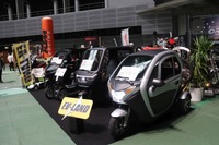 トゥイジーが3輪になっている? トライクにこだわる小型EV…アソモビ2021 画像