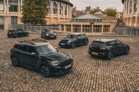 MINI「シャドー・エディション」、EVやコンバーチブルにも拡大展開…英国発表 画像