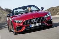 メルセデスAMG SLに585馬力ツインターボの最上位モデル「63」 画像
