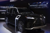 レクサス LX 新型、初の「F SPORT」設定…SEMA 2021で発表 画像