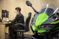 カワサキプラザネットワーク、オンライン購入でのサービス協力店納車を開始 画像