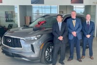 インフィニティ『QX60』新型、3列シートSUV…米国で納車開始 画像