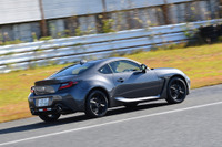 GR 86かBRZか、迷うのも楽しい…島崎七生人【日本カーオブザイヤー2021-2022】 画像
