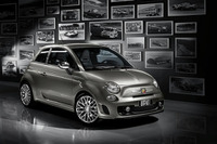 フィアット 500アバルト に創設者の功績を讃えた限定車 画像