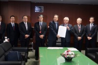 自賠責の2022年度繰り戻しは54億円に決定…ユーザーの新たな負担案が浮上 画像