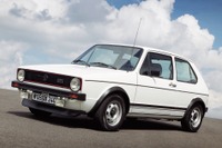 VW ゴルフGTI 新型登場…500台の予想が歴代で230万台［写真34点］ 画像