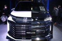 モデリスタ・ノア&ヴォクシーのグリルデザインの難しさ…東京オートサロン2022 画像