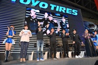 実はドリフト芸人?! トークも走りも冴える、Team TOYO TIRES DRIFTのトークショー…東京オートサロン2022 画像