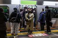コロナ禍での混雑回避を「そっと後押し」…山手線で行動変容を促す実験 1月24日から 画像