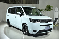 【ホンダ ステップワゴン 新型】素敵な“暮らし”を感じてもらう…CMFデザイナー [インタビュー] 画像