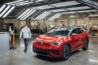 VW『ID.5』に299馬力ツインモーター搭載の「GTX」、生産開始 画像