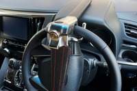 加藤電機、本革調ハンドルロック発売へ…高級車のインテリアにもマッチ 画像