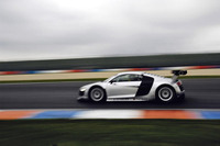 【エッセンモーターショー08】アウディ R8 レース仕様…動画に見るポテンシャル 画像