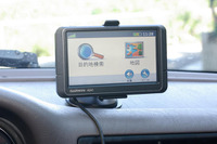 【GARMIN nuvi205Wインプレ その1】ワイド画面採用、ナビ機能強化の最新モデル 画像