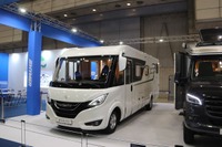 ストレージに軽キャンパーキットがまるまる入る? メルセデス・ハイマー…ジャパンキャンピングカーショー2022 画像