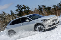ホンダ ヴェゼル Modulo X に最速雪上試乗!はじめから選択すべき理由がある 画像