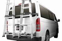 脚立を背面にらくらく積載、ハイエース専用リアキャリア発売…INNO 画像