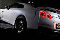 最高出力586.2ps、R35 GT-R 用ボルトオンターボシステムに新モデル ブリッツ 画像