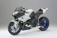 BMWバイク最強・最軽量、HP2 Sport の予約を開始 画像