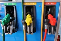 レギュラーガソリン価格・前日比1.8円高、164.2円/L イードe燃費しらべ 画像