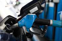 ガソリン価格は2日連続上昇、レギュラー164.9円/L…ハイオクはプラス2.4円 イードe燃費しらべ 画像