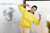 高橋ひとみの“さそりピース”にやられた…サンデー写真ランキング 画像