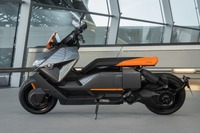 BMWモトラッド、電動スクーター『CE 04』などを展示予定…東京・大阪・名古屋モーターサイクルショー2022 画像