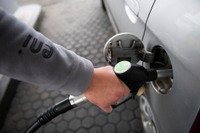 ガソリン価格、189.7円/リットル?…イードe燃費しらべで164.7円/リットル 画像