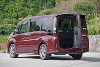 ホンダ ステップワゴン 新型の「わくわくゲート」廃止は英断か? 画像