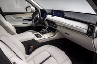 【マツダ CX-60】ドライバーの運転姿勢を自動で調整…欧州仕様 画像