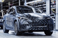 メルセデスベンツ『EQS SUV』、プロトタイプと市販モデルのインテリア［詳細写真］ 画像