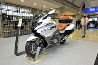 4輪ゆずりの並列6気筒からバイクの未来描く『CE04』まで、攻めるBMW…東京モーターサイクルショー2022 画像
