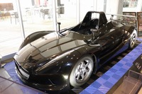 新名神・鈴鹿PAでレーシングカーの展示開始…ウエスト『VITA-01』 画像