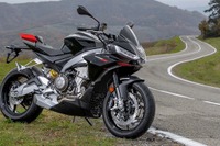 アプリリア トゥオーノ 660、上級仕様「ファクトリー」の受注開始…最高出力100HP 画像
