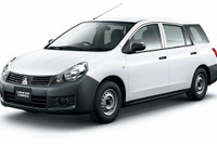 三菱 ランサーカーゴ 発売…日産からOEM供給 画像