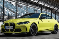 BMW M4 クーペ 新型に軽量版「CSL」、5月20日発表へ 画像