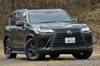 【レクサス LX 新型試乗】必要か?不要か?だけで語れないからクルマは面白い…諸星陽一 画像