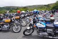 バイク女子がキックスタートに挑戦！「メグロ」に「ダブワン」、箱根がバイク博物館になる日 画像