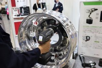 インパクトレンチ？ いえ200-6700Nmを制御できる電動トルクレンチです…ジャパントラックショー2022 画像