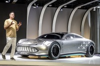 メルセデスAMG、次世代EVコンセプト発表…高性能モーター搭載 画像