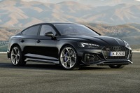 アウディ RS4 と RS5 に450馬力ターボ+専用サスの「コンペティション」…7月欧州発売へ 画像