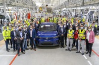 VWの最量販EV『ID.4』…電動車専用の新工場でも量産開始 画像