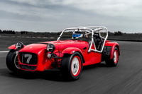 ケータハム『SEVEN』に公道&サーキット仕様の「420カップ」…2023年から生産へ 画像