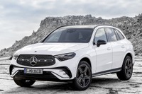 メルセデスベンツ GLC 新型、新デザイン言語採用の2世代目…欧州発表 画像