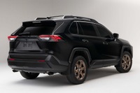 トヨタ RAV4ハイブリッド にTRDチューンサス、「ウッドランド」…今秋米国発売へ 画像