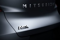 三菱 RVR 後継、ルノーの最量販車がベースか…新型『ASX』は9月欧州発表 画像